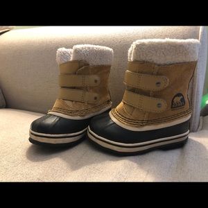 Size 7 (toddler)Sorel Boots